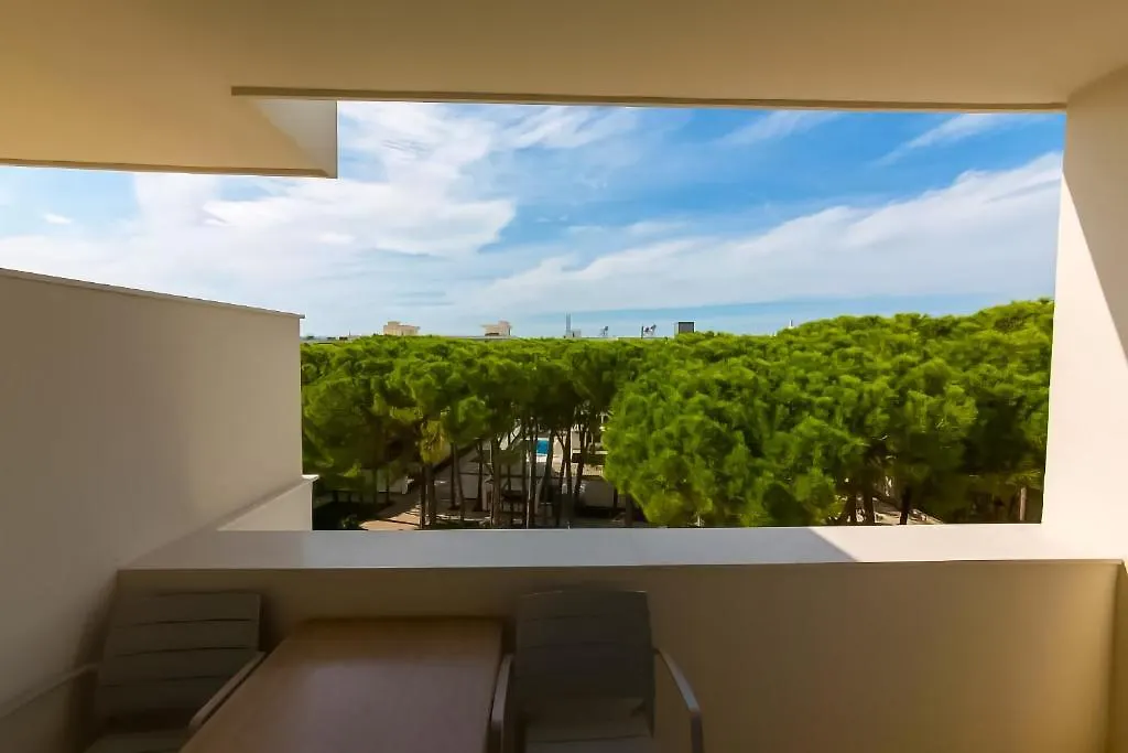 Atrium Deluxe Resort Golem  4*, Golem (Tirana)