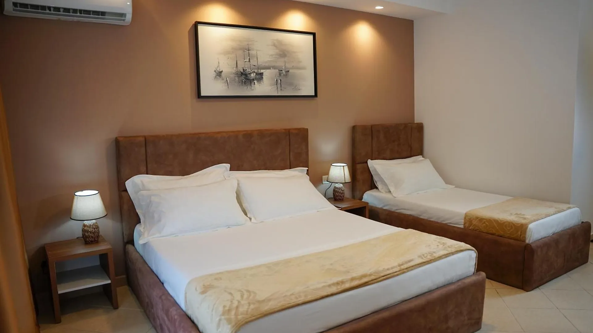 ****  Atrium Deluxe Resort Golem  Albania