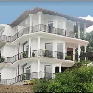 **** Pensión Arunalu Sri Lanka