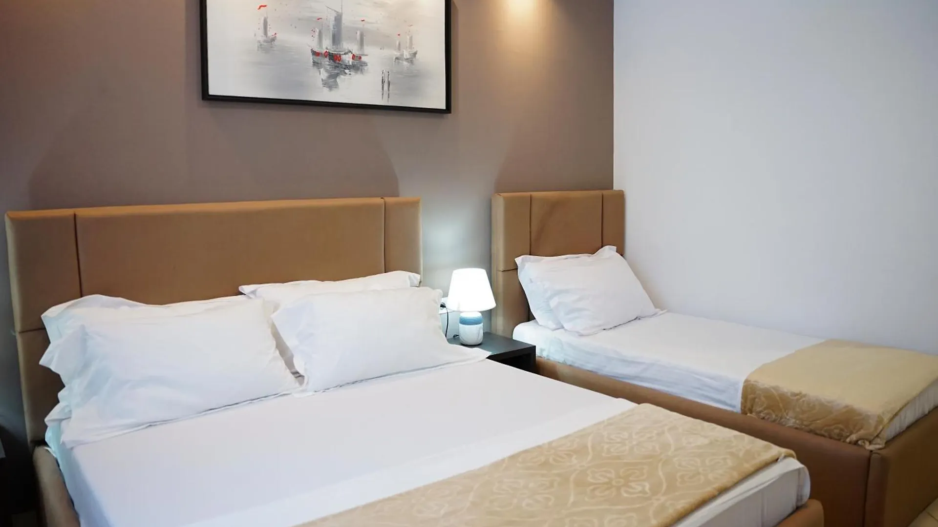 Atrium Deluxe Resort Golem  Golem (Tirana)